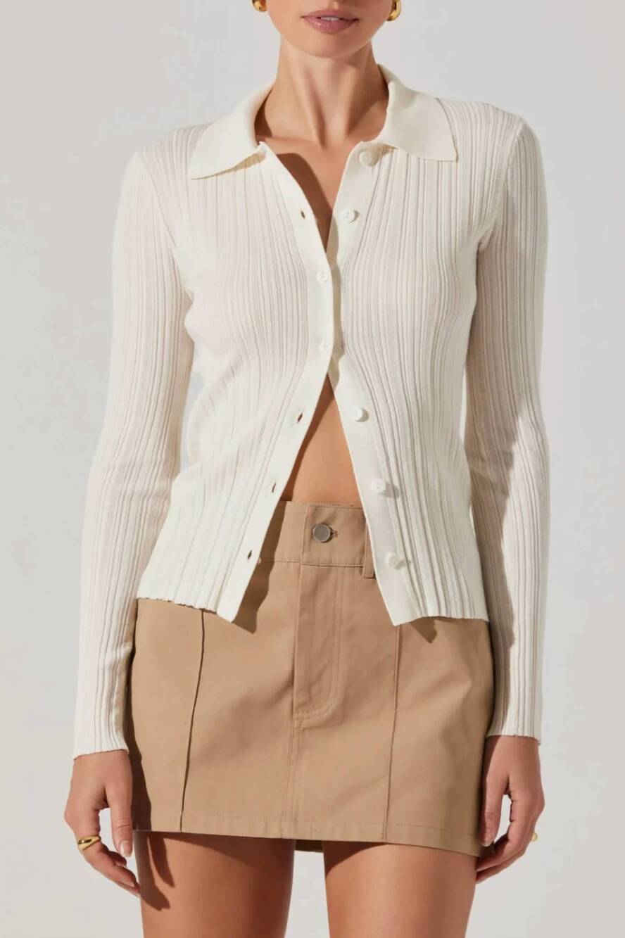 NEW ASTR eliot collared button-up sweater in cream